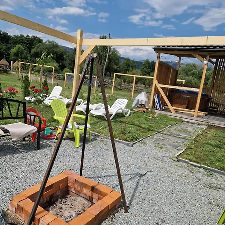 Casa Transylvania Cu Hot Tub Holiday home