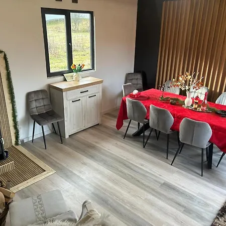 Casa Transylvania Cu Hot Tub Holiday home Lupsa